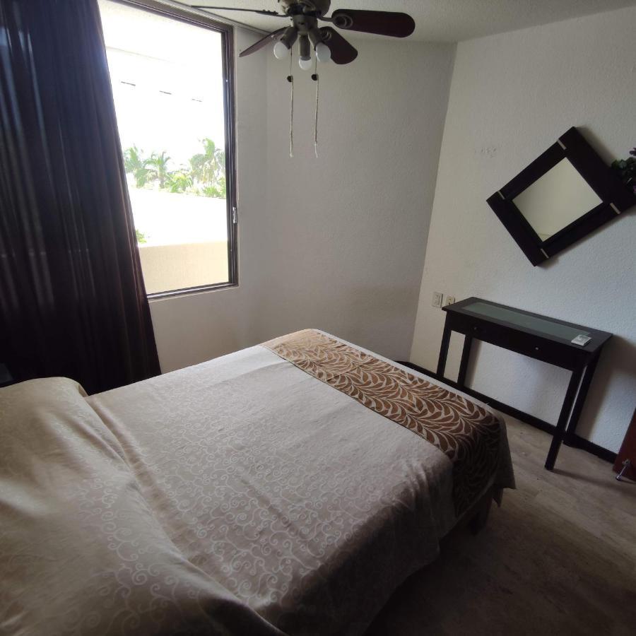 Bella Beach Condo Vacation 2 Bedrooms Cancún Exteriör bild