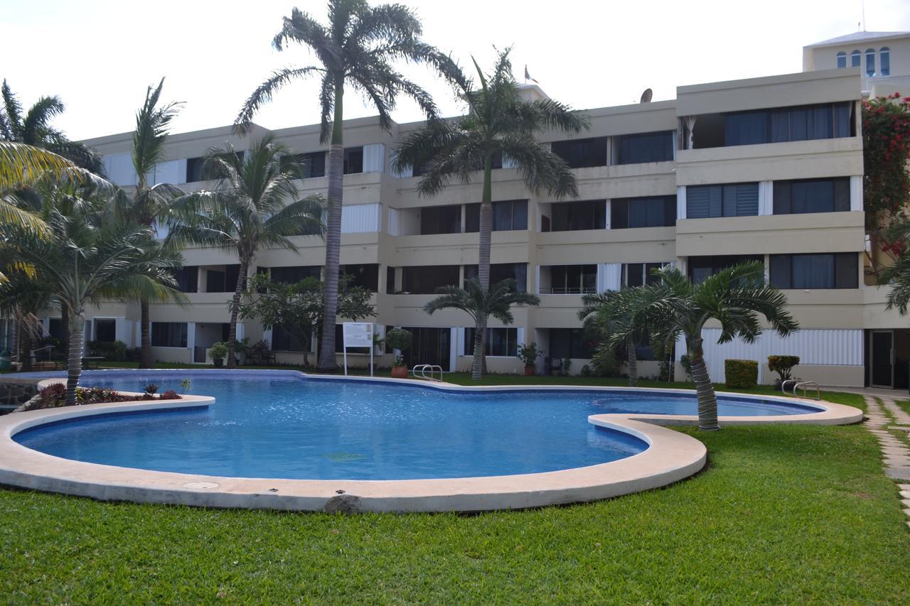 Bella Beach Condo Vacation 2 Bedrooms Cancún Exteriör bild