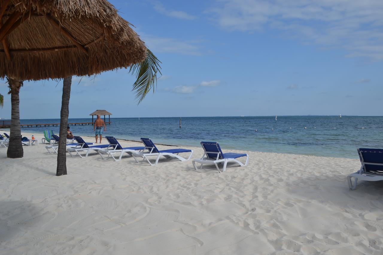 Bella Beach Condo Vacation 2 Bedrooms Cancún Exteriör bild